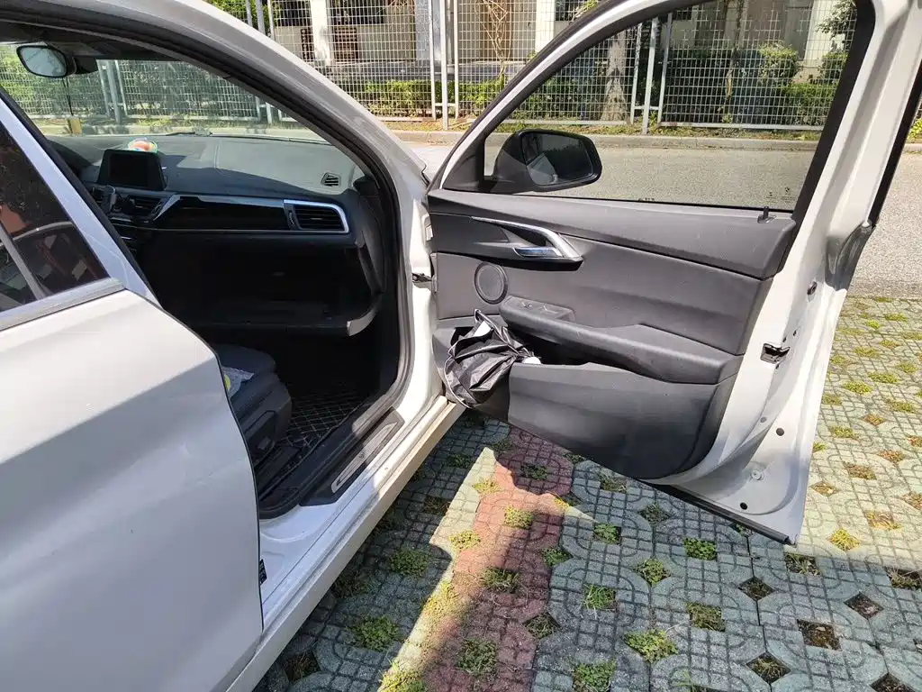 BMW 1 Series — миниатюра 19