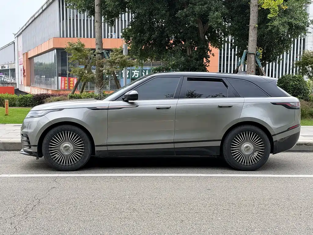 Land Rover Velar — миниатюра 4