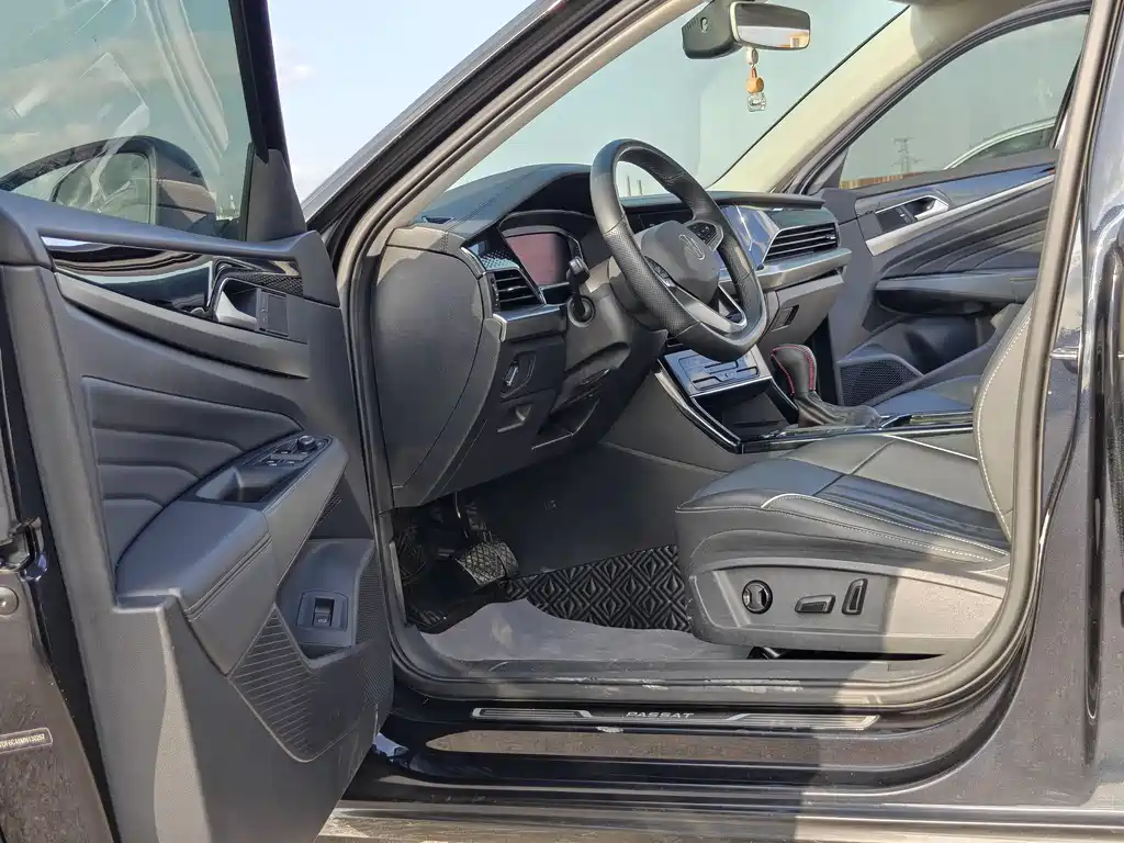 Volkswagen Passat 2022 330TSI Elite