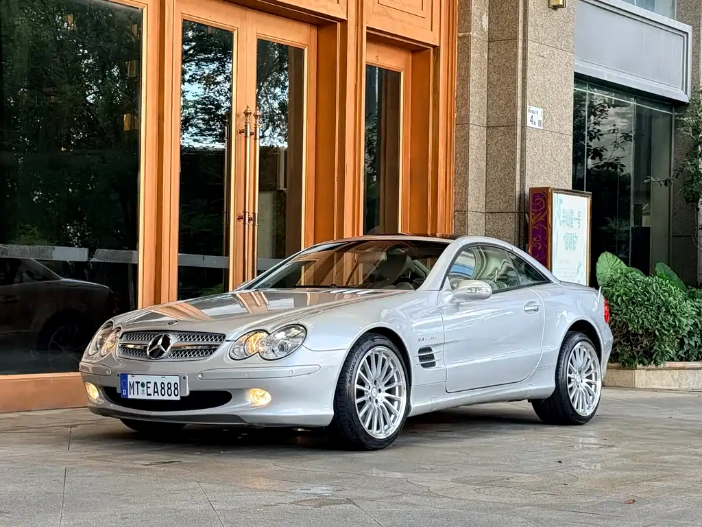 Mercedes-Benz SL-Class — миниатюра 6
