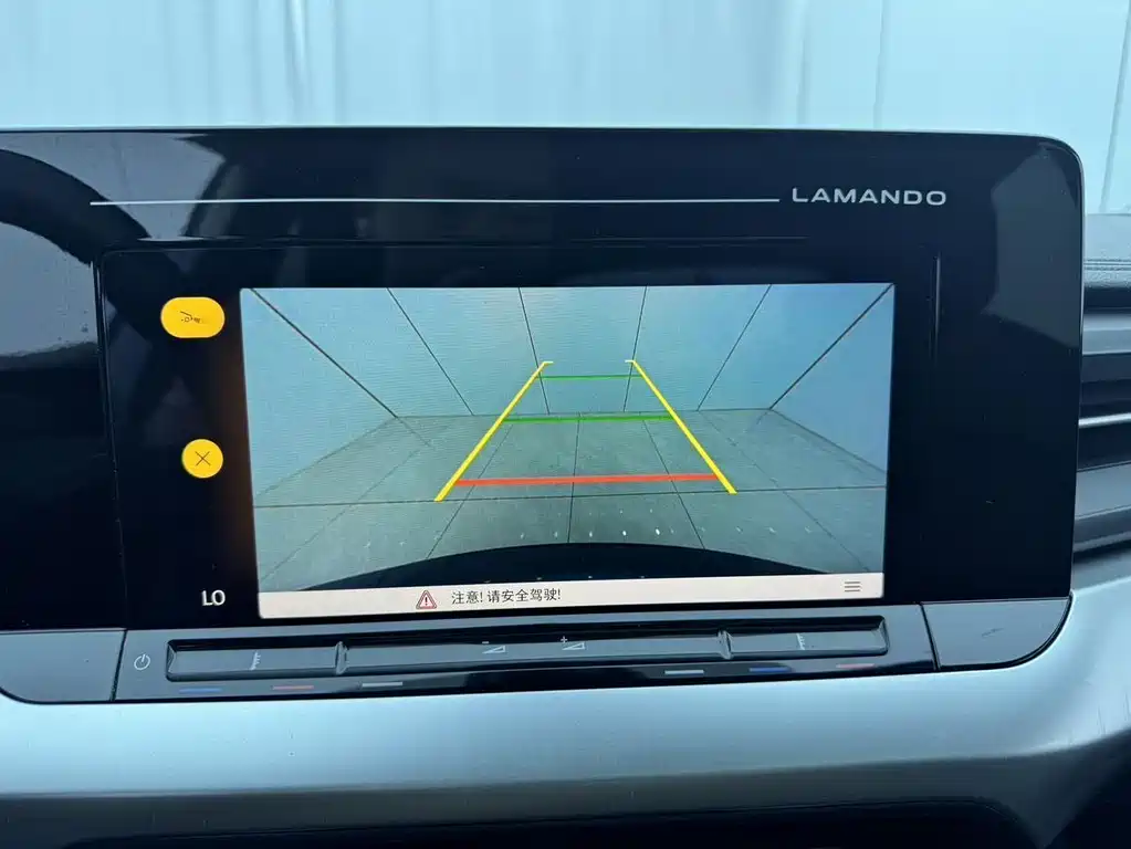 Volkswagen Lamando — миниатюра 10