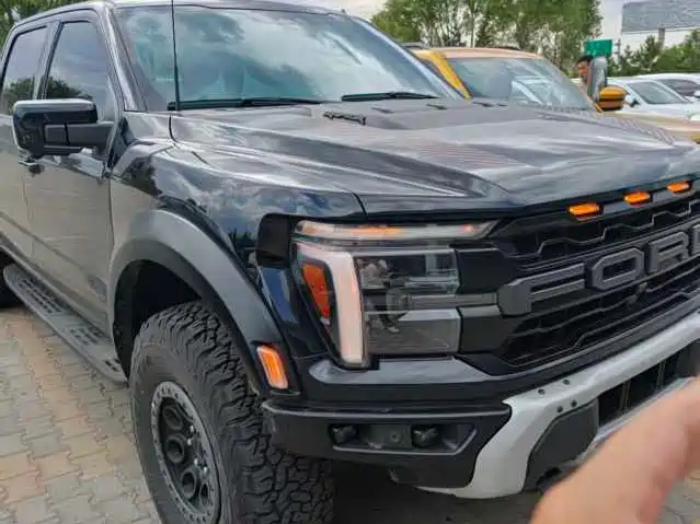 Ford F-150 2025 3.5T AT