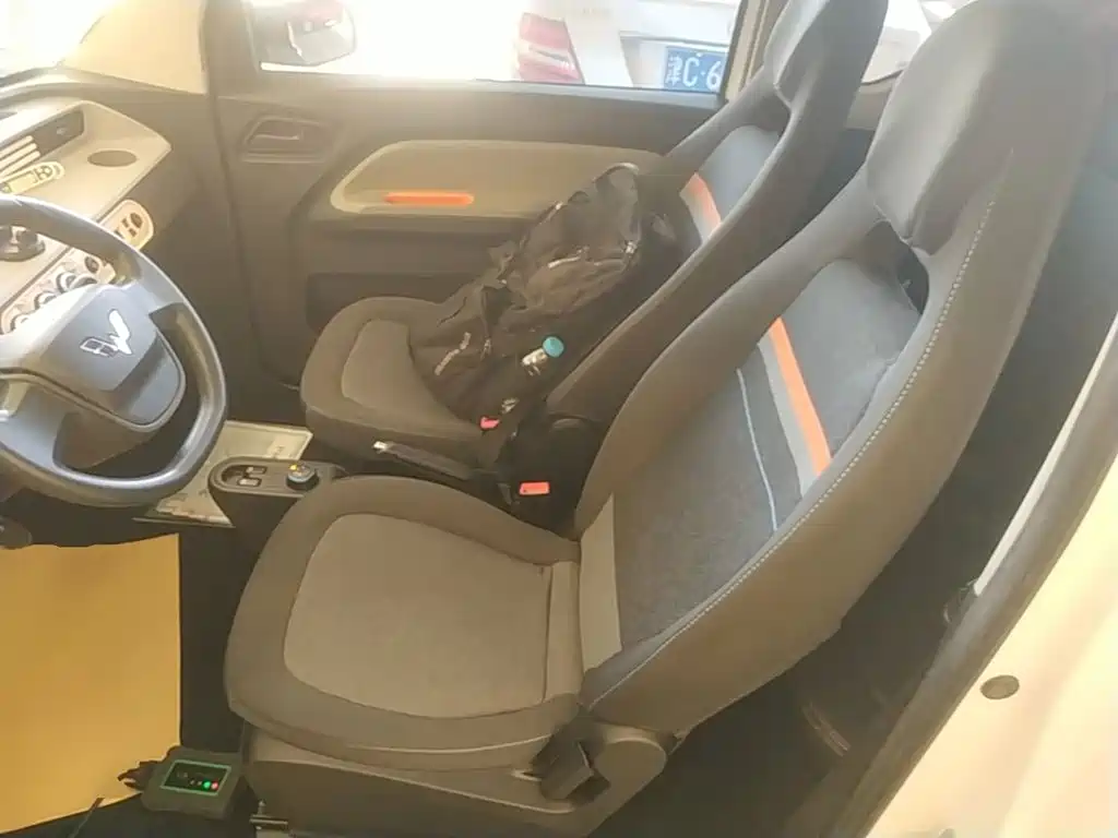 Wuling MINIEV — миниатюра 15
