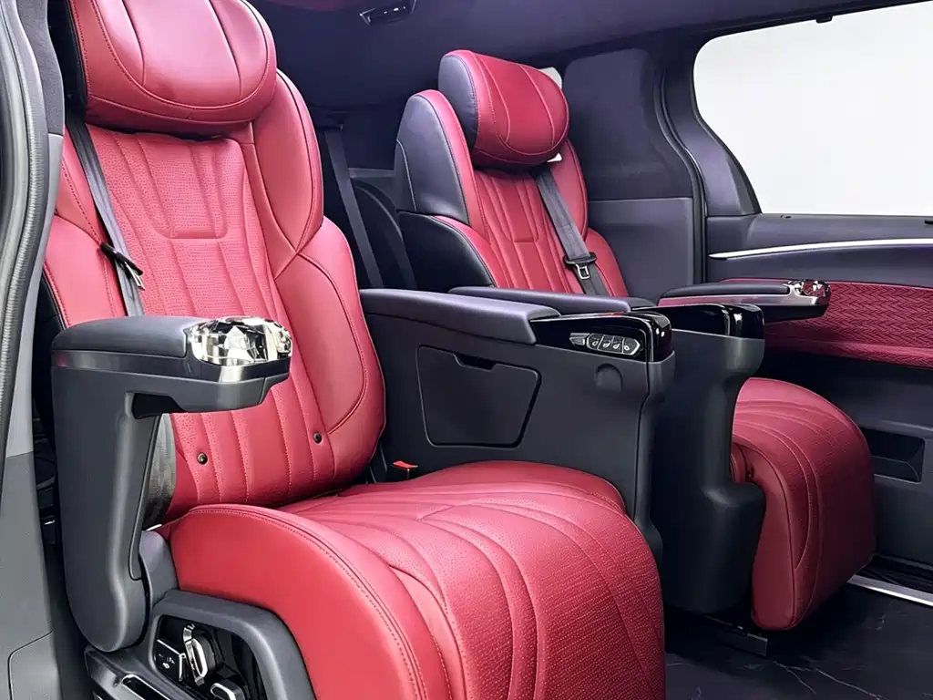 Toyota Granvia 2026 2.5L Luxury
