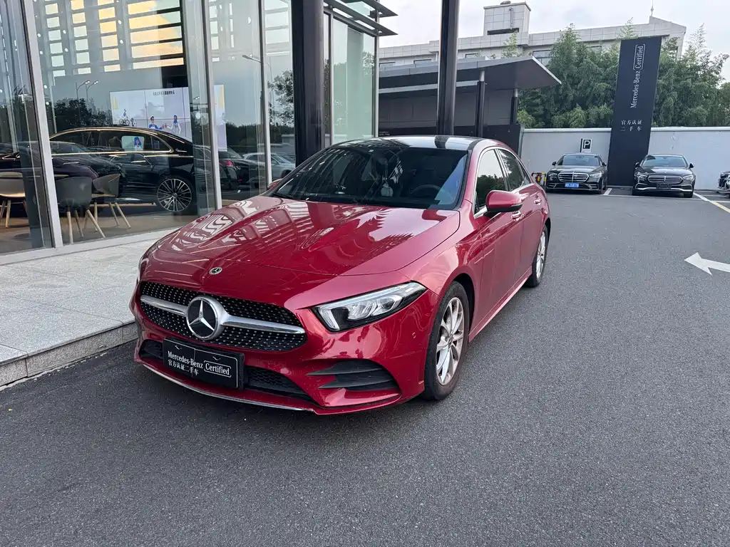 MERCEDES-BENZ  A CLASS