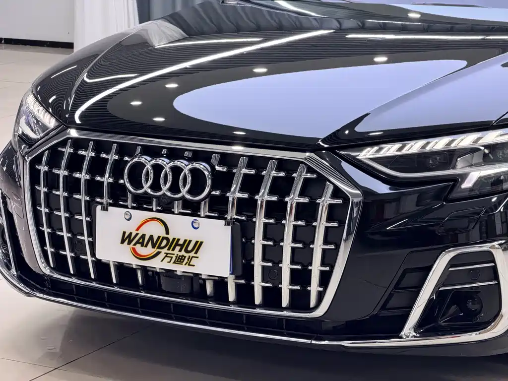 Audi A8 — миниатюра 7
