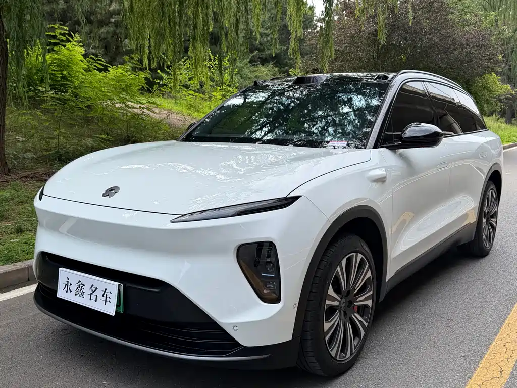 2023 Nio ES8 - zdjęcie 1 z 10