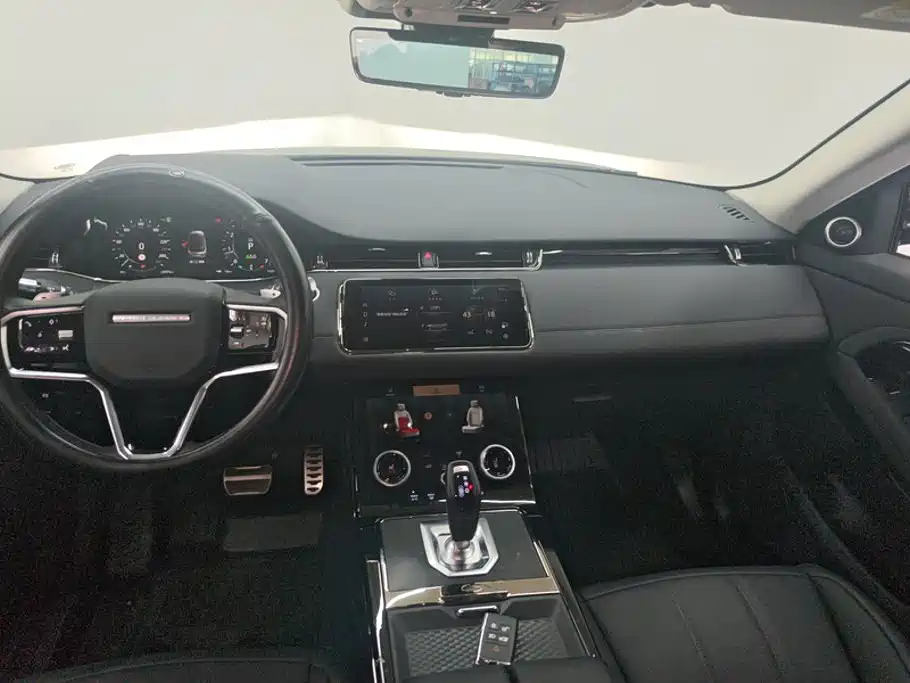 Land Rover Evoque — миниатюра 12