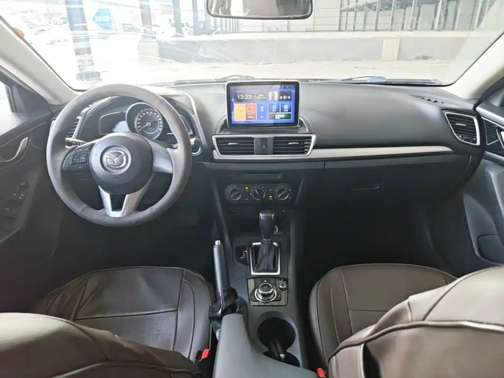 Mazda 3 Axela — миниатюра 10