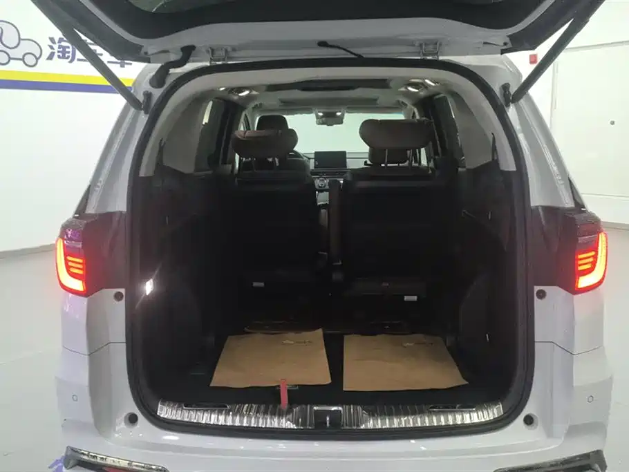 Honda Odyssey 2024 2.0L e:HEV