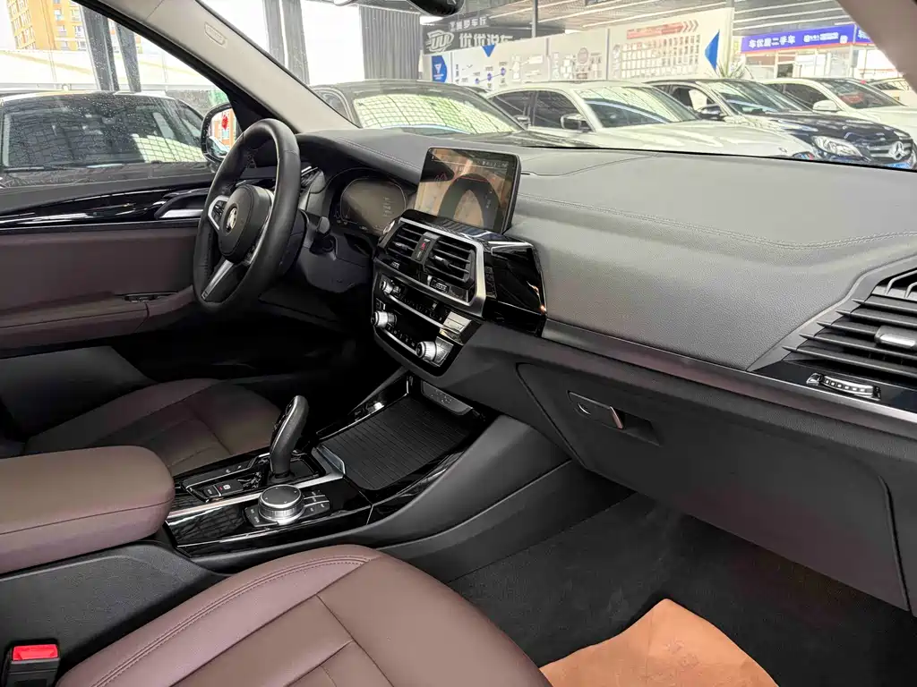 BMW X3 — миниатюра 25