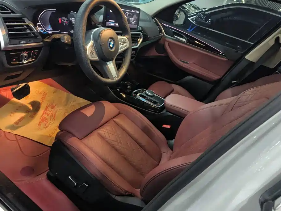 BMW iX3 — миниатюра 9