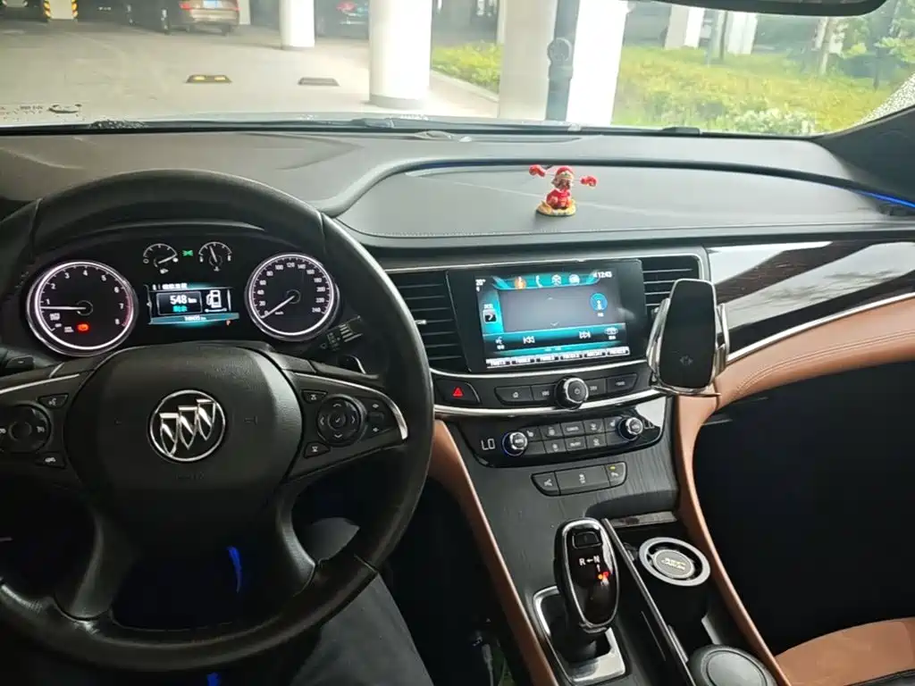 Buick LaCrosse 2018 28T Elite