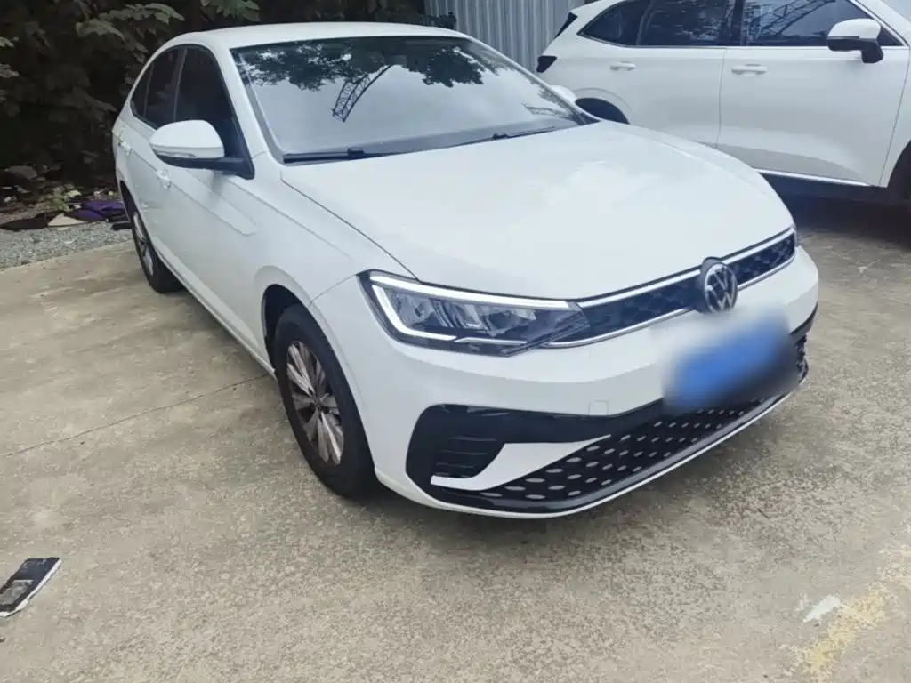 Volkswagen Lavida — миниатюра 4
