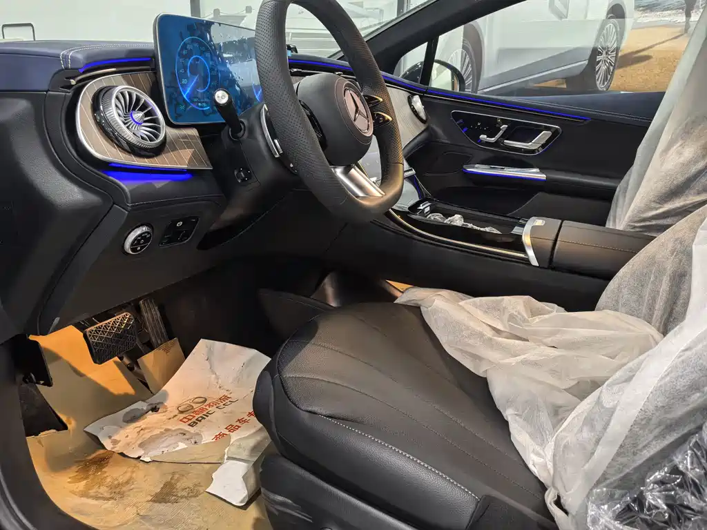 Mercedes-Benz EQE — миниатюра 13