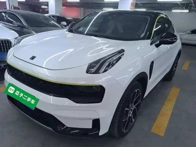 Lynk & Co 05