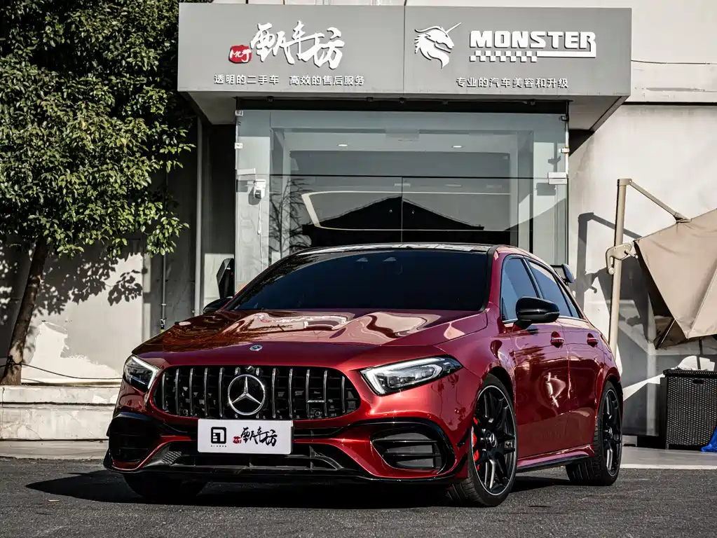 MERCEDES-BENZ A CLASS AMG
