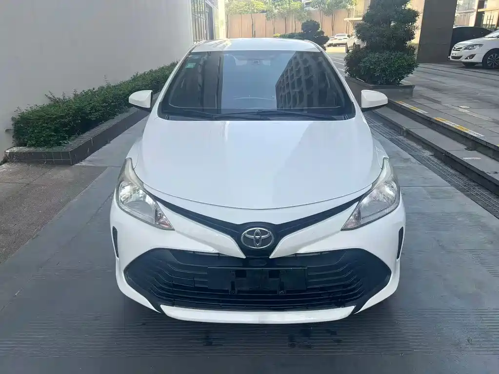 Toyota Vios — миниатюра 2