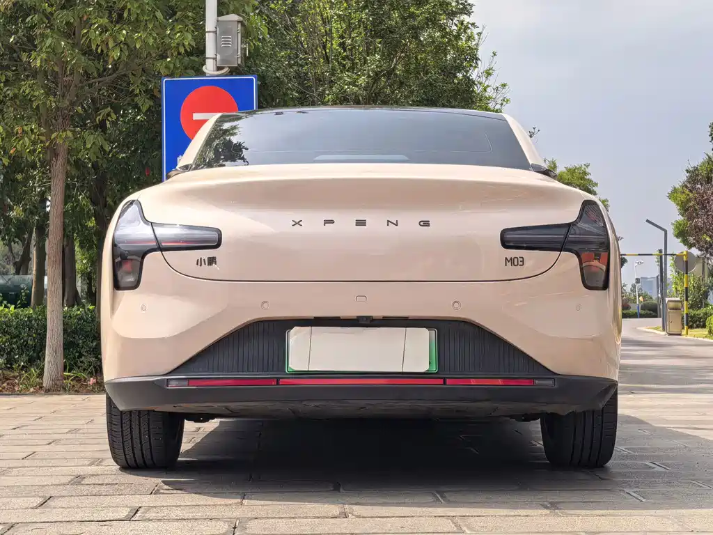 XPeng MONA M03 — миниатюра 8