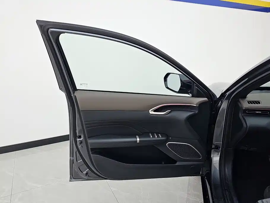 Changan Eado — миниатюра 7