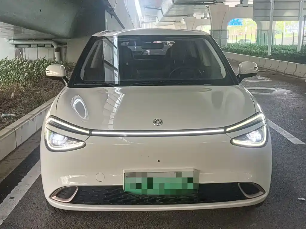 eπ Nano 01