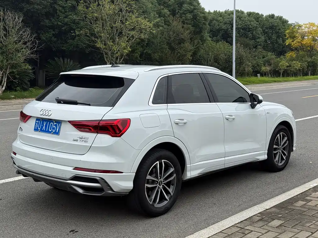 Audi Q3 — миниатюра 5