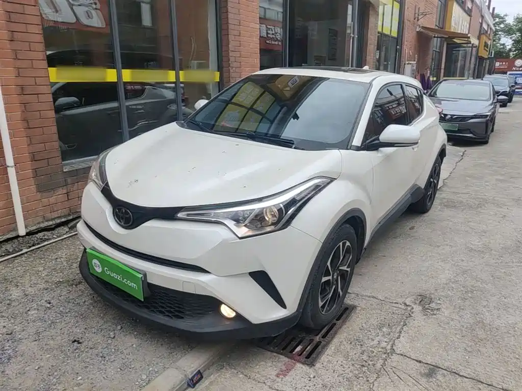 Toyota C-HR 2021
