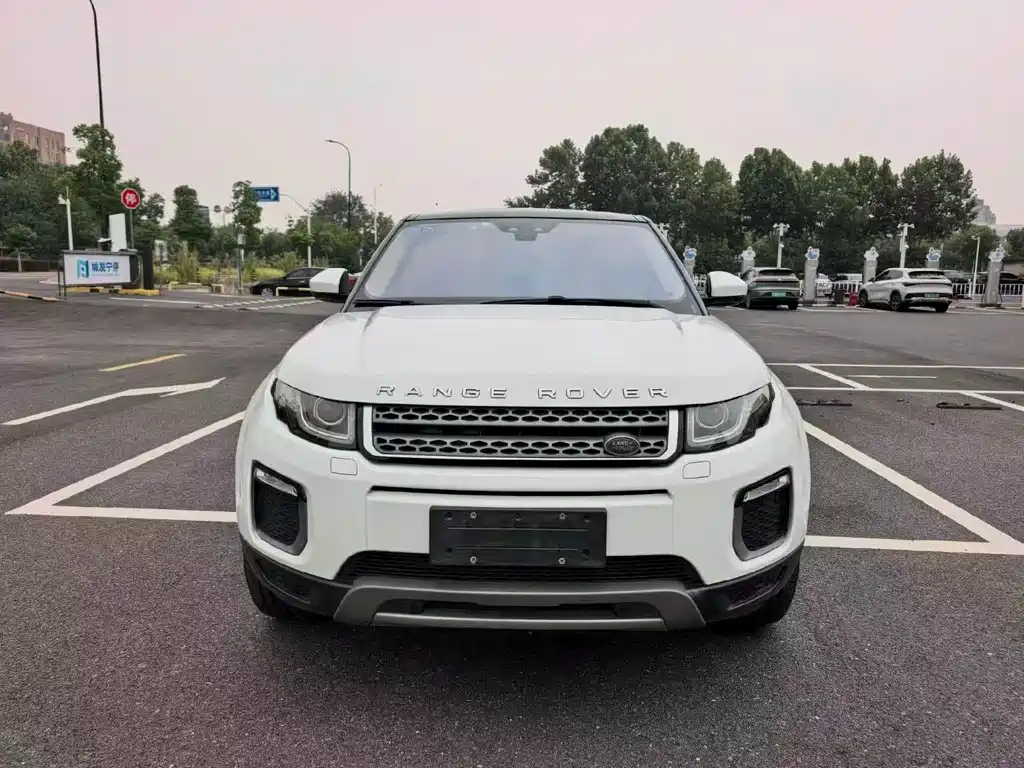 Land Rover Evoque — миниатюра 2