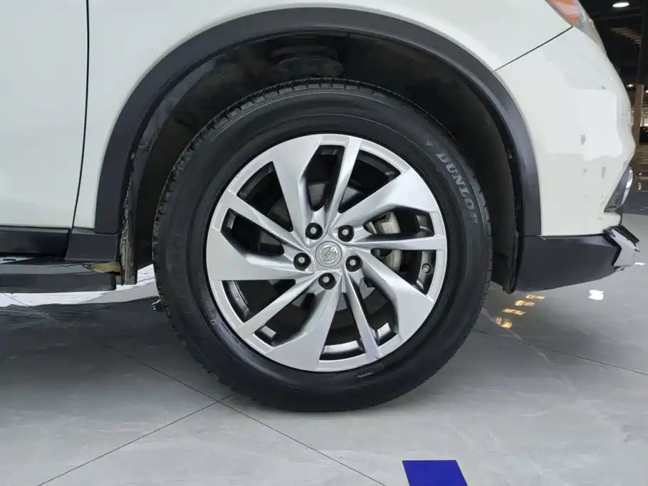 Nissan X-Trail — миниатюра 6