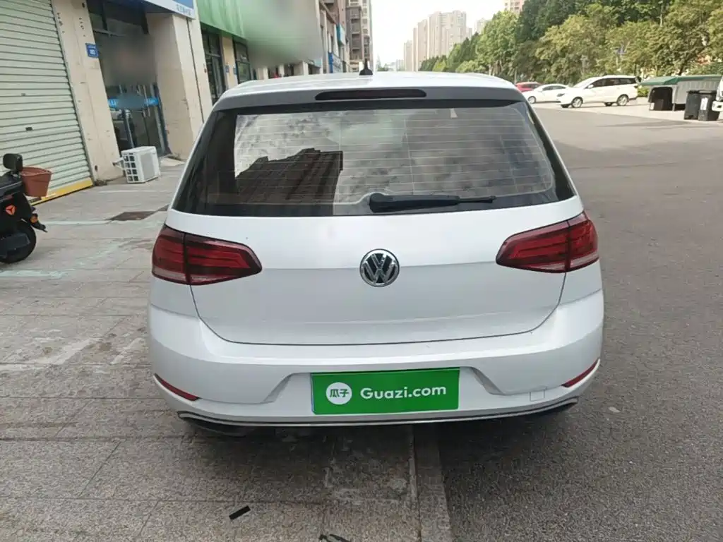 Volkswagen Golf — миниатюра 6