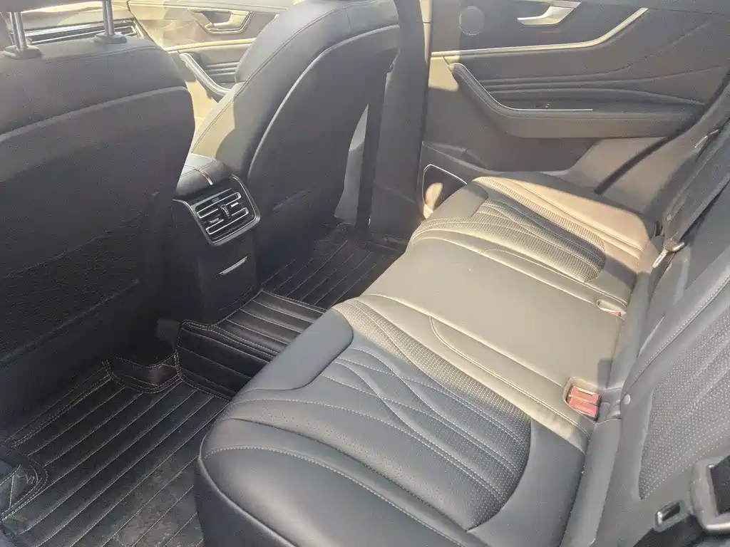Hongqi Hongqi HS5 — миниатюра 11