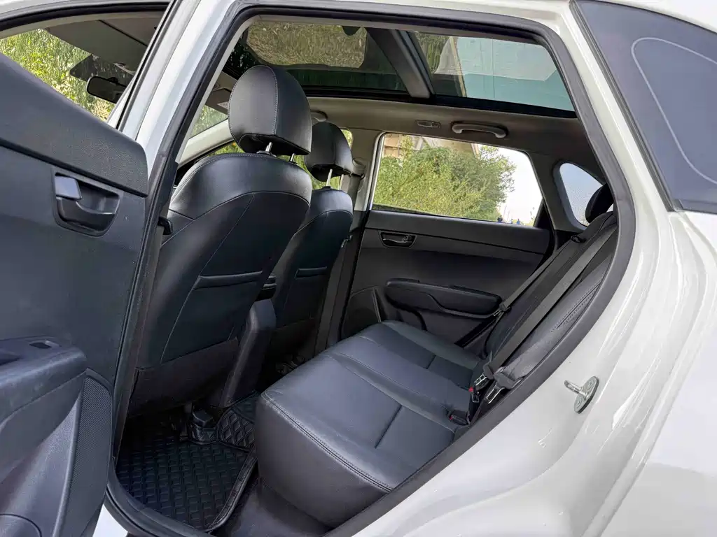Kia KX3 — миниатюра 8