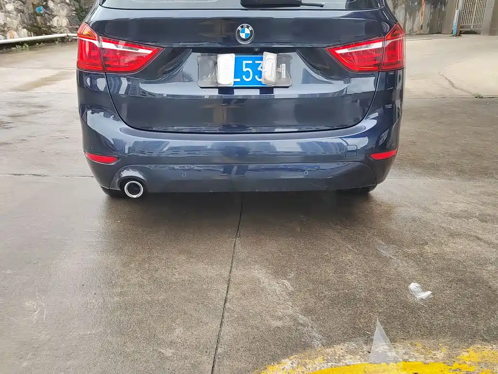 BMW 2 SERIES MULTIFUNCTIONAL STATION WAGON