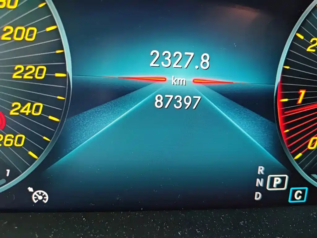 Mercedes-Benz C-Class — миниатюра 13
