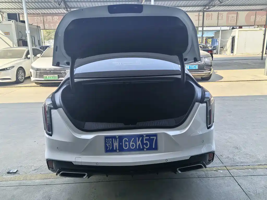 Cadillac CT4 — миниатюра 17