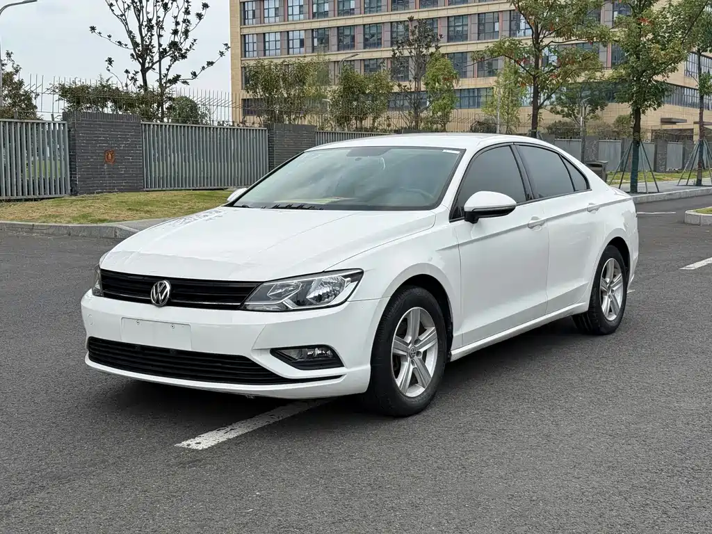 Volkswagen Lamando