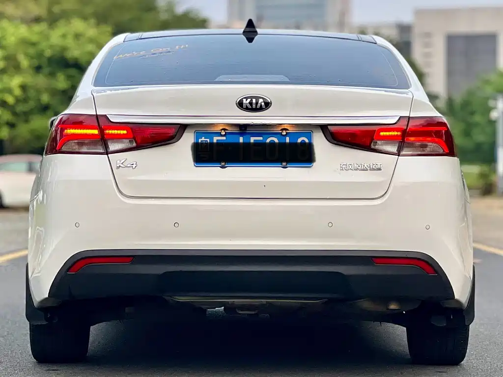 Kia K4 — миниатюра 6