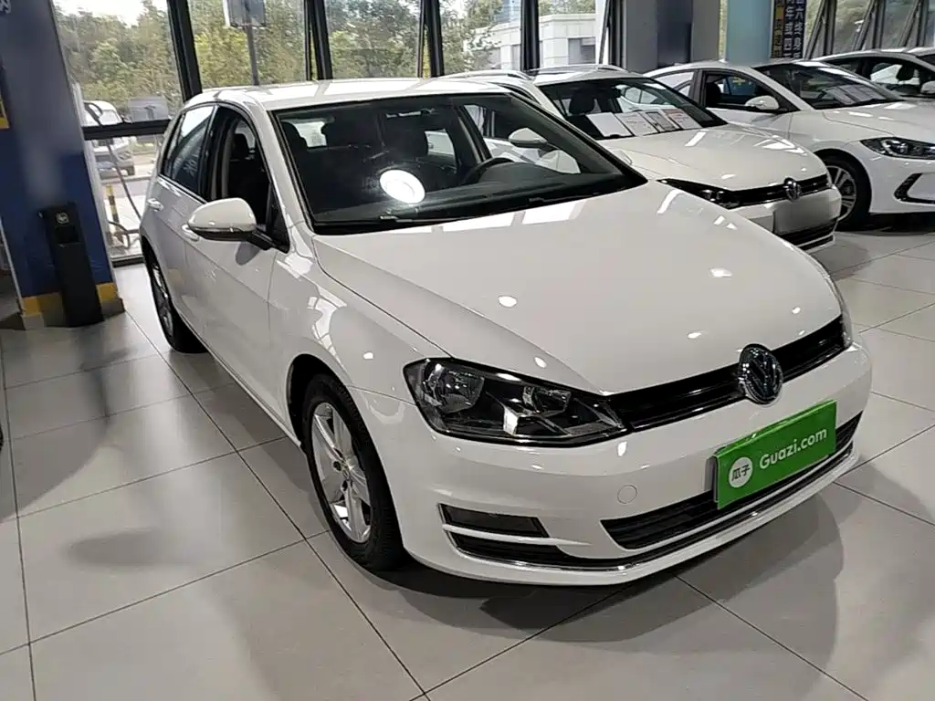 Volkswagen Golf — миниатюра 4