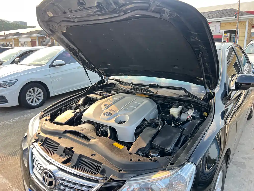 Toyota Reiz — миниатюра 26