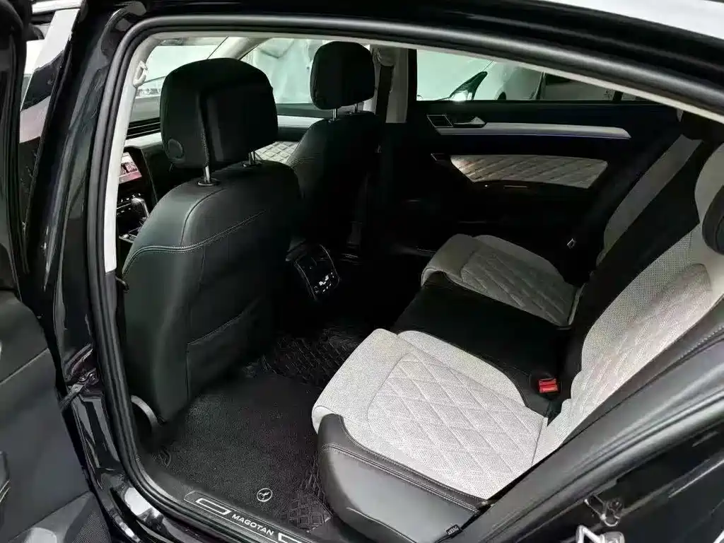 Volkswagen Magotan — миниатюра 7