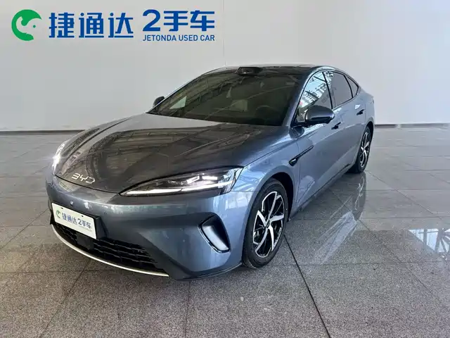 BYD Seal 07