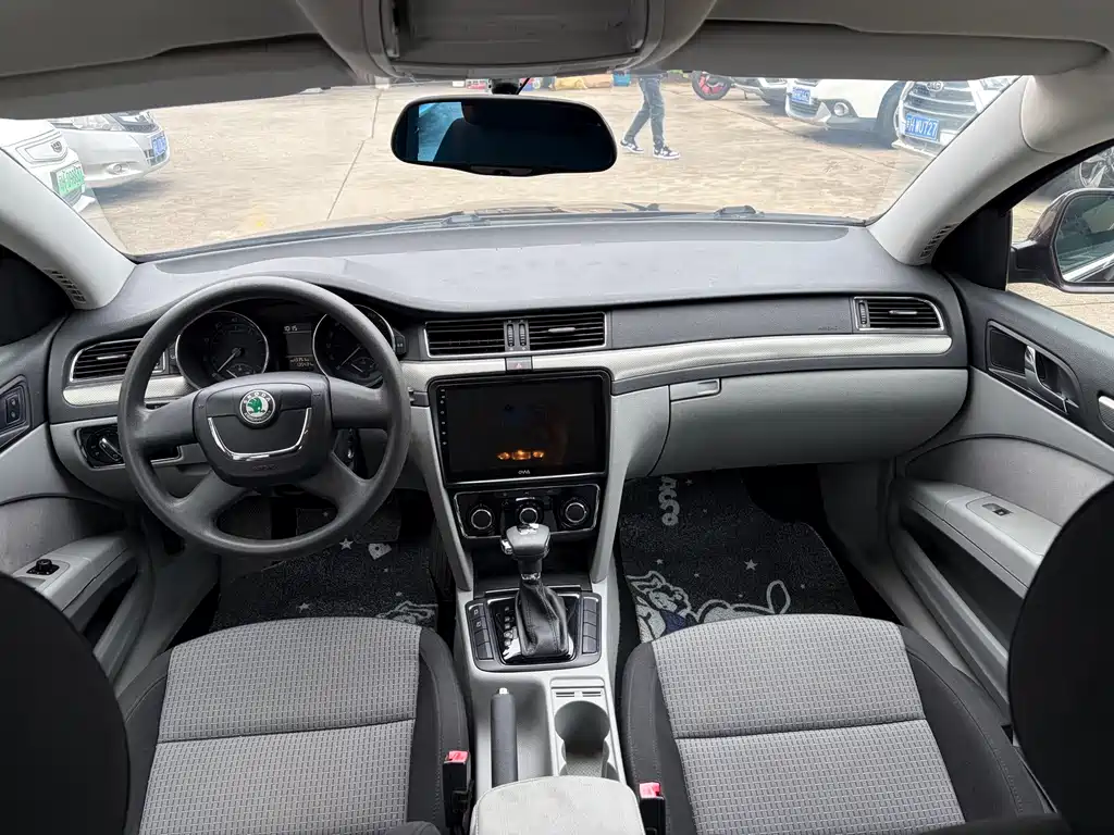 Skoda Superb 2013 1.4TSI GreenLine2