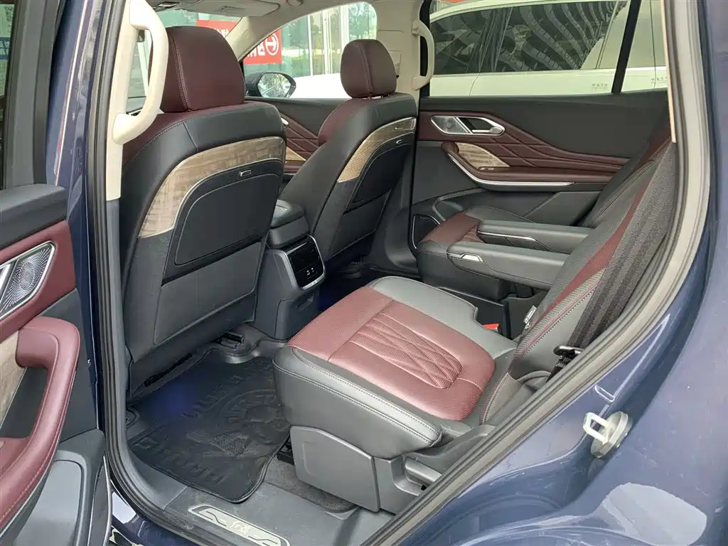 Hongqi Hongqi HS7 — миниатюра 5