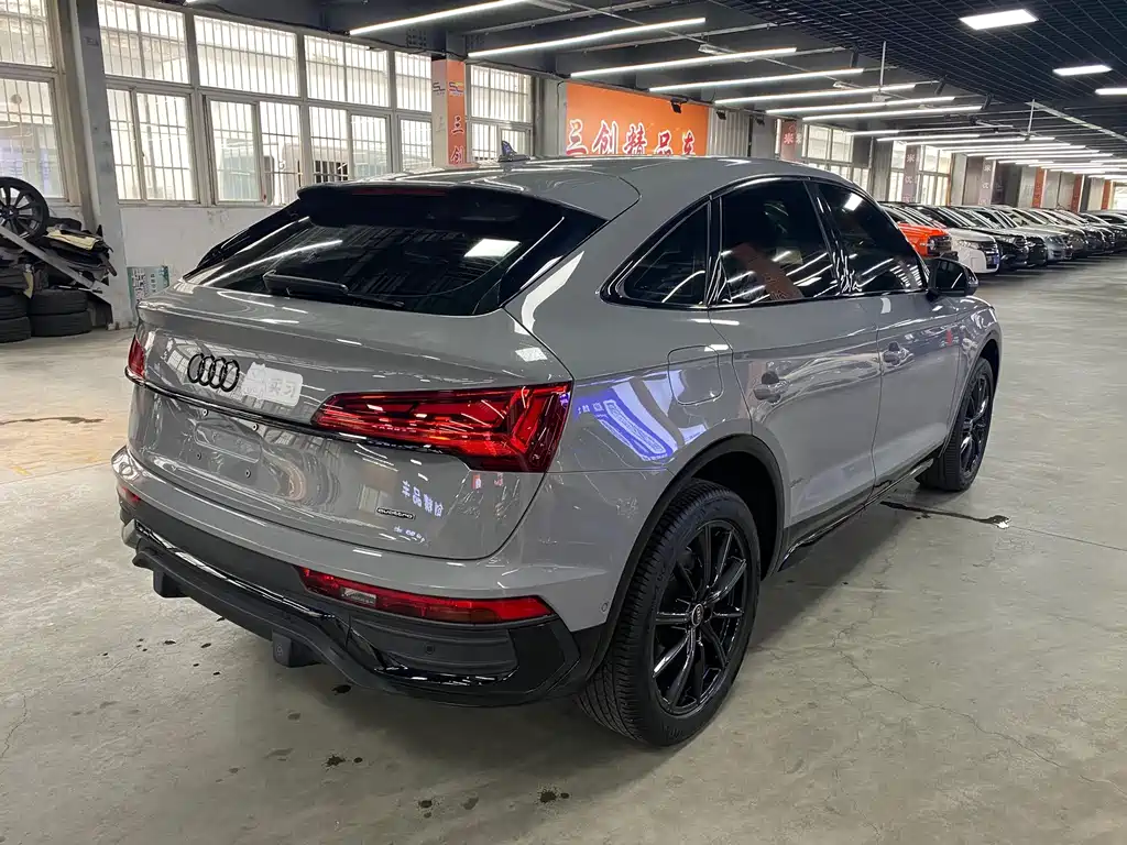 Audi Q5L — миниатюра 5