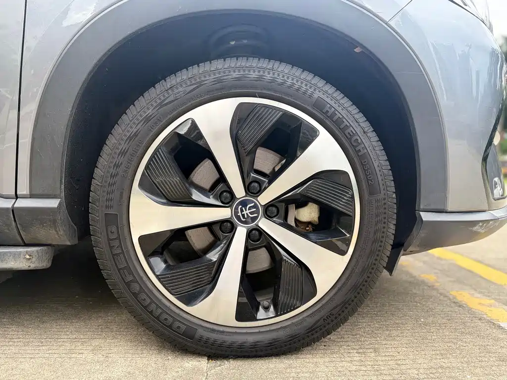 BYD PLUS New Energy — миниатюра 13