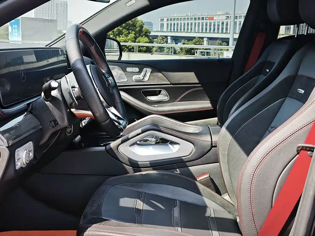 Mercedes-Benz GLE Coupe AMG — миниатюра 13