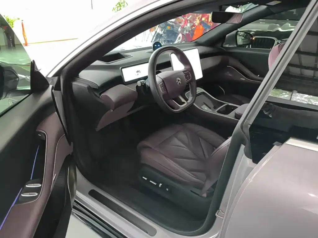 NIO ET5T — миниатюра 16