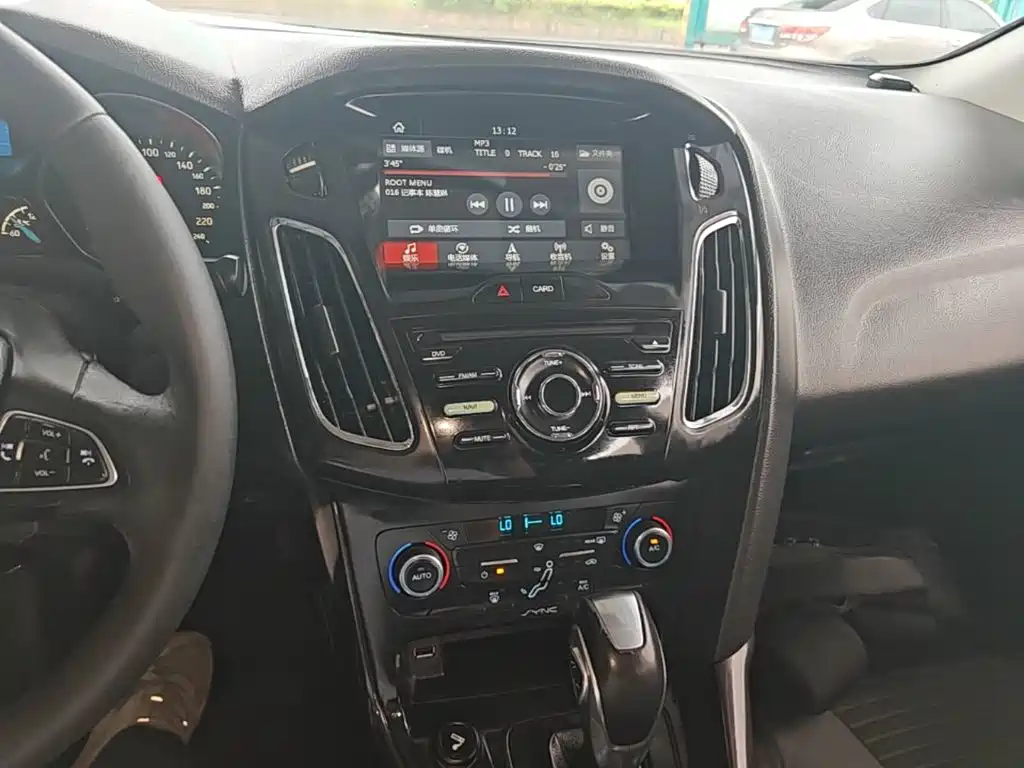 Ford Focus — миниатюра 13
