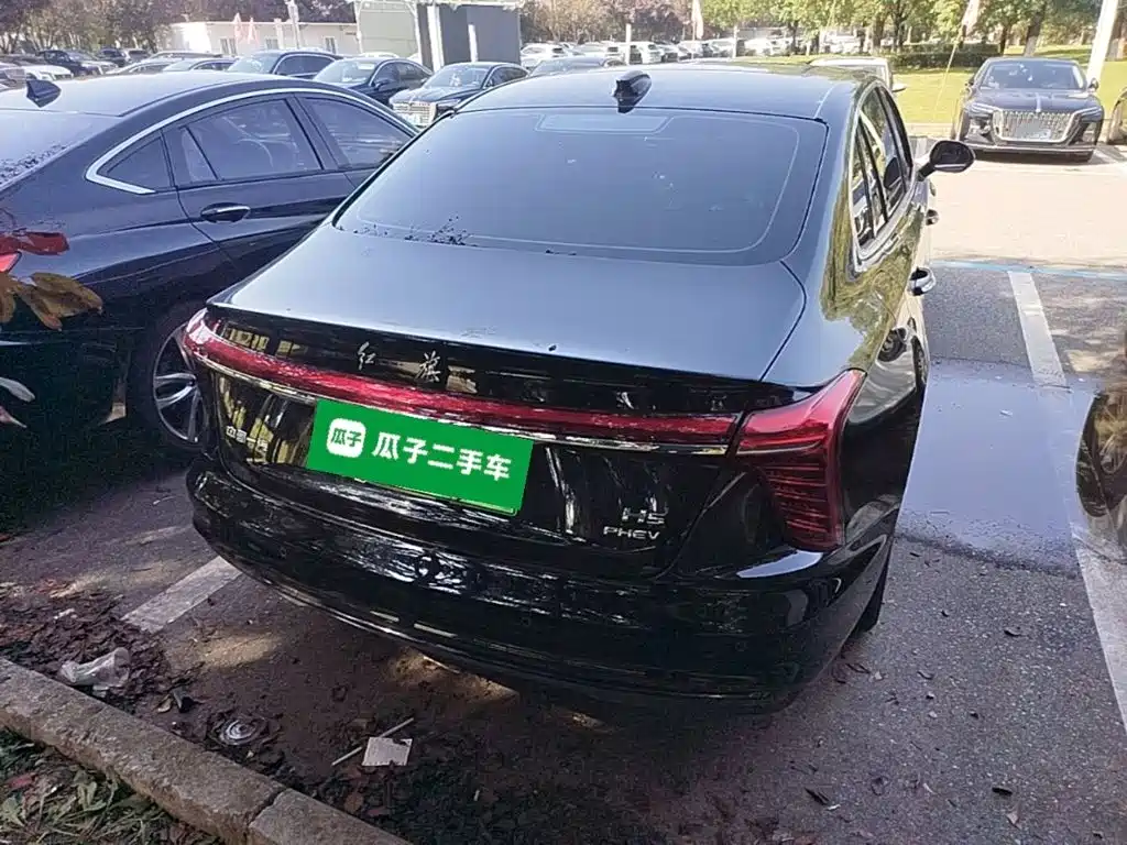 Hongqi Hongqi H5 PHEV — миниатюра 6