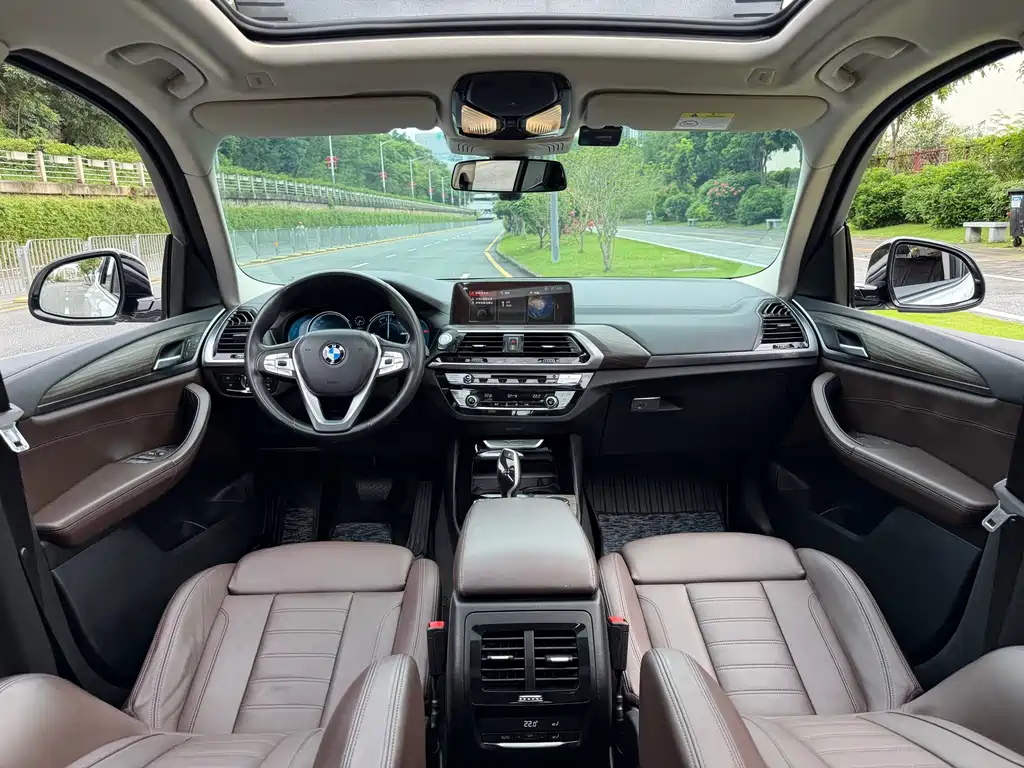 BMW X3 — миниатюра 6